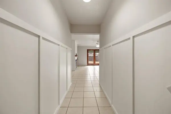 1720 Winchester Way, Bedford, TX 76022