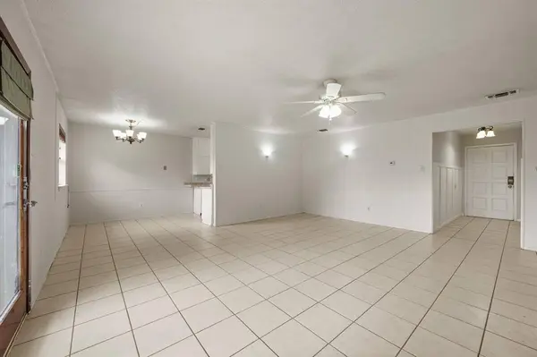 1720 Winchester Way, Bedford, TX 76022