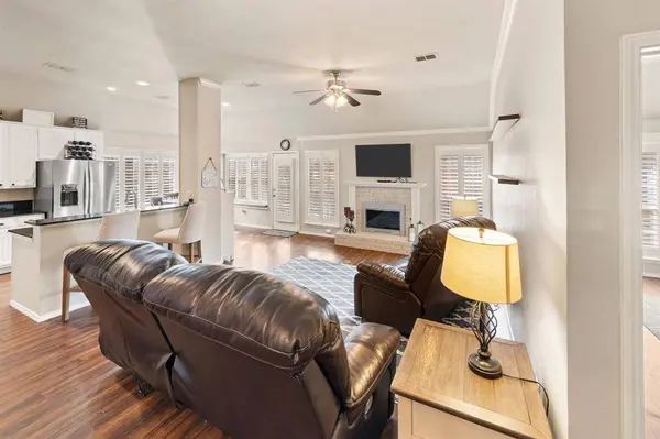 1029 Sun Ridge Drive, Flower Mound, TX 75028