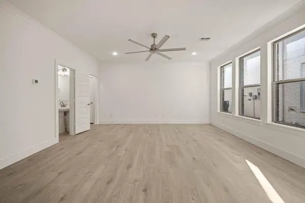 2629 Tanager Street, Fort Worth, TX 76118