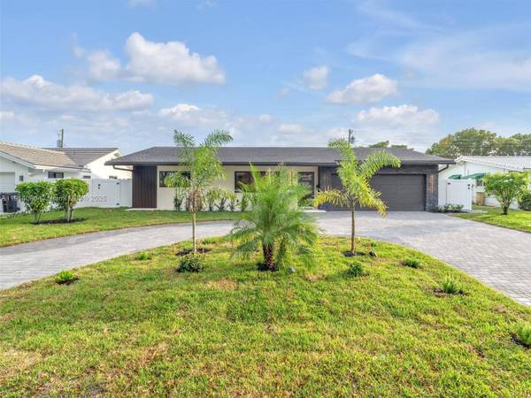 2120 NE 55th Ct, Fort Lauderdale, FL 33308