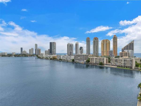 301 174th St #1818, Sunny Isles Beach, FL 33160