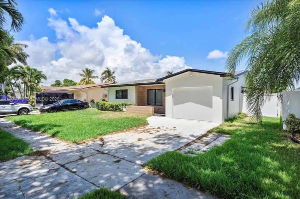 233 SE 4th Ter, Dania Beach, FL 33004