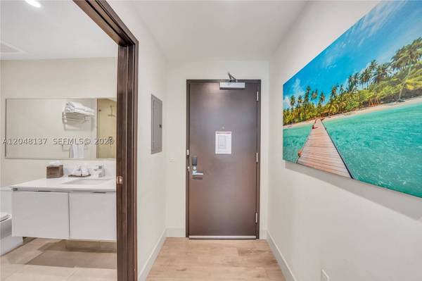 777 N Ocean Dr #S314, Hollywood, FL 33019