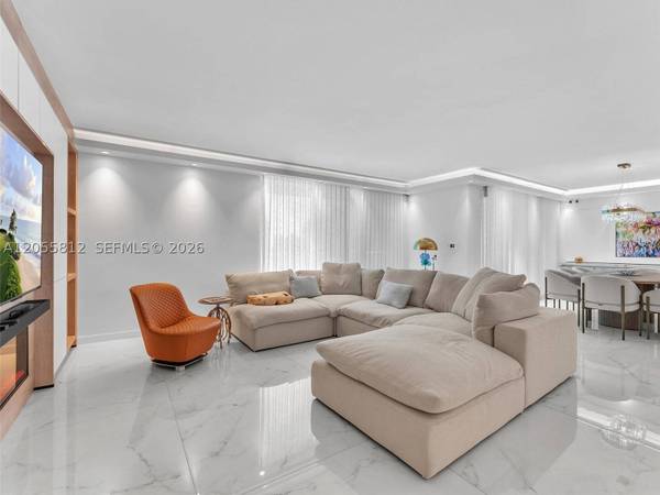 19707 Turnberry Way #6E, Aventura, FL 33180