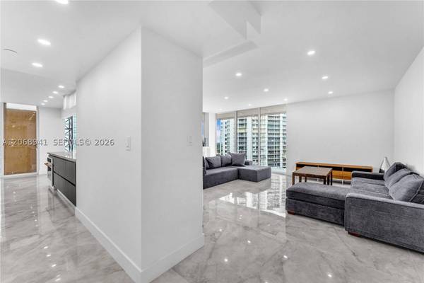 19355 Turnberry Way #14D, Aventura, FL 33180