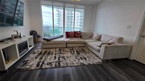 7900 Harbor Island Dr #703, North Bay Village, FL 33141