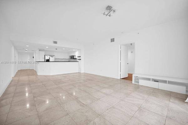 15051 Royal Oaks Ln #1605, North Miami, FL 33181