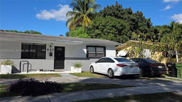525 NE 132nd Ter #525 or 527, North Miami, FL 33161
