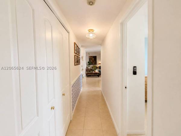 7441 Wayne Ave #3D, Miami Beach, FL 33141