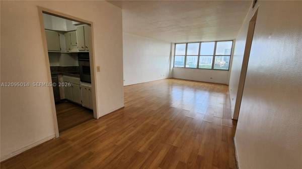 7441 Wayne Ave #8O, Miami Beach, FL 33141