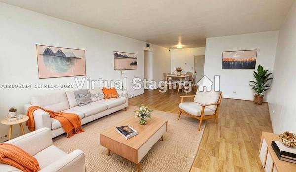 7441 Wayne Ave #8O