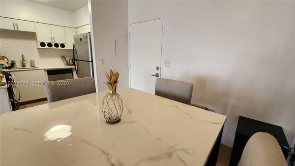 7441 Wayne Ave #8Q, Miami Beach, FL 33141
