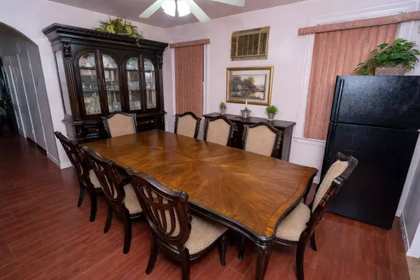 312 VAN NOSTRAND AVE, Jc Greenville, NJ 07305