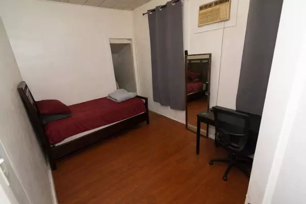 312 VAN NOSTRAND AVE, Jc Greenville, NJ 07305