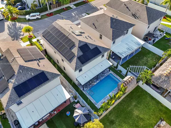 501 NE 6th Ct, Florida City, FL 33034