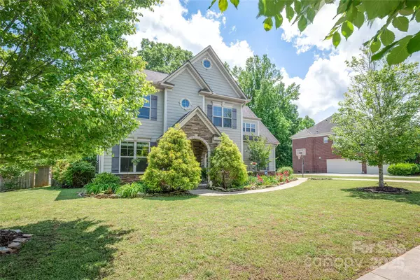 4225 Abernathy PL, Harrisburg, NC 28075