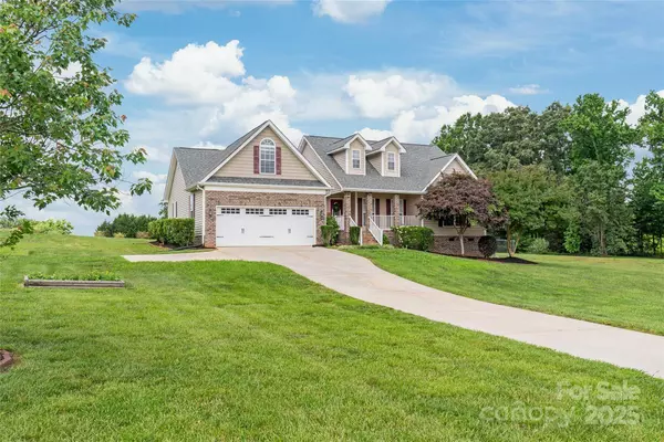 8717 Swift RD, Oakboro, NC 28129