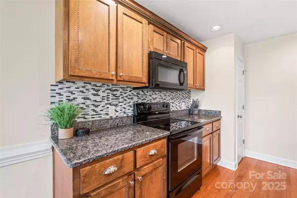 8717 Swift RD, Oakboro, NC 28129