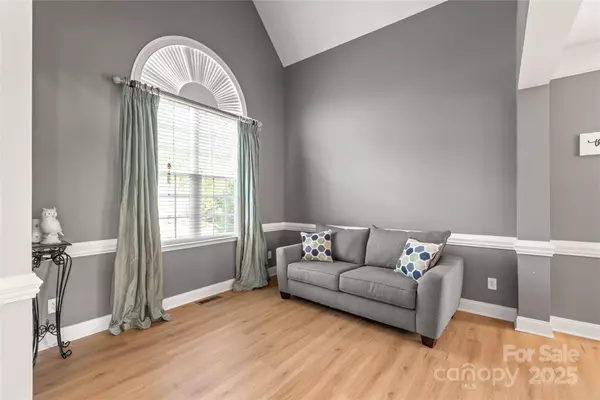 11131 Mccamie Hill PL, Concord, NC 28025