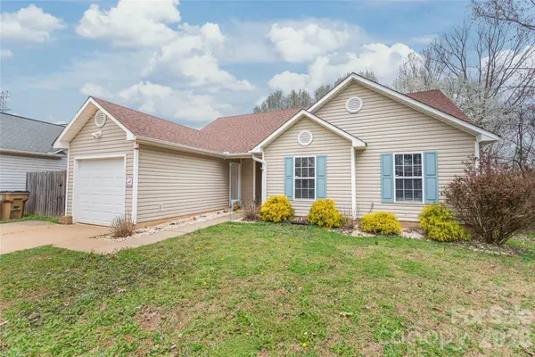 5804 Crosswinds CT, Indian Trail, NC 28079