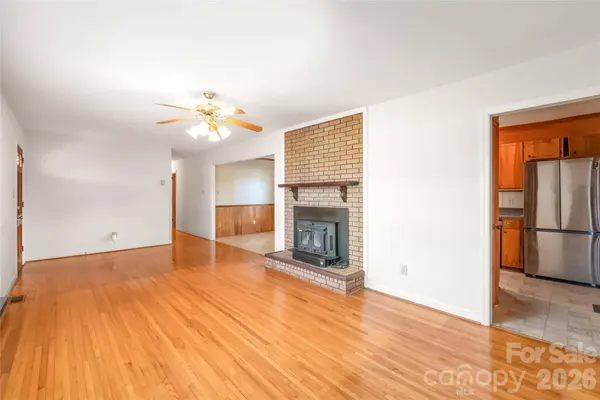 105 W Sunset DR, Locust, NC 28097