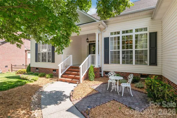 11811 Crossroads PL, Concord, NC 28025