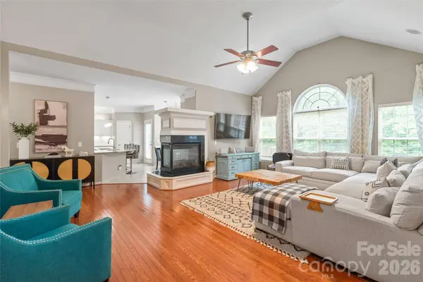 11786 Crossroads PL, Concord, NC 28025