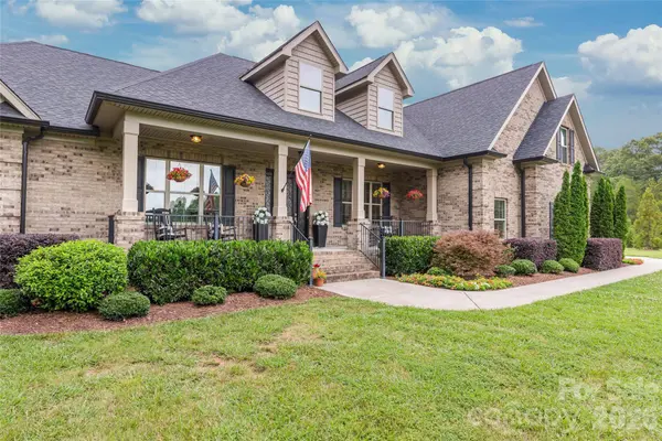 1808 Huntley Ridge DR, Concord, NC 28025