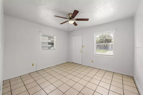 1407 TAFT AVE, Clearwater, FL 33755