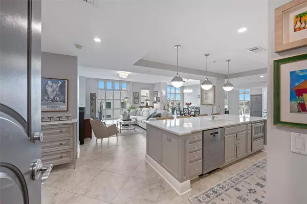 1227 E MADISON ST #805N, Tampa, FL 33602