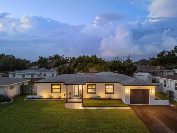 5239 24TH AVE N, St Petersburg, FL 33710