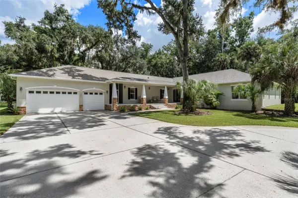 24201 OAKS BLVD, Land O Lakes, FL 34639