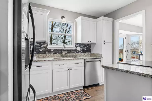 83 Ford Highway, Elizabethtown, KY 42701