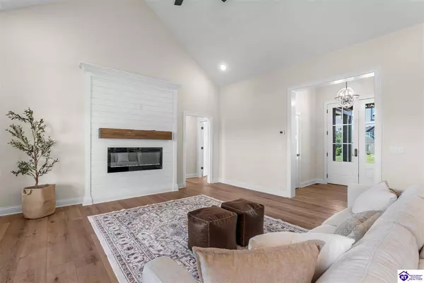 113 Bonfire Lane, Elizabethtown, KY 42701