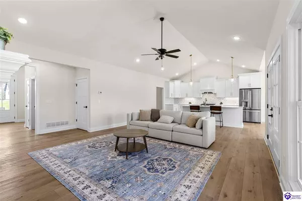 109 Bonfire Lane, Elizabethtown, KY 42701