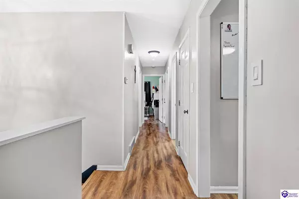 231 Oakwood Drive, Elizabethtown, KY 42701