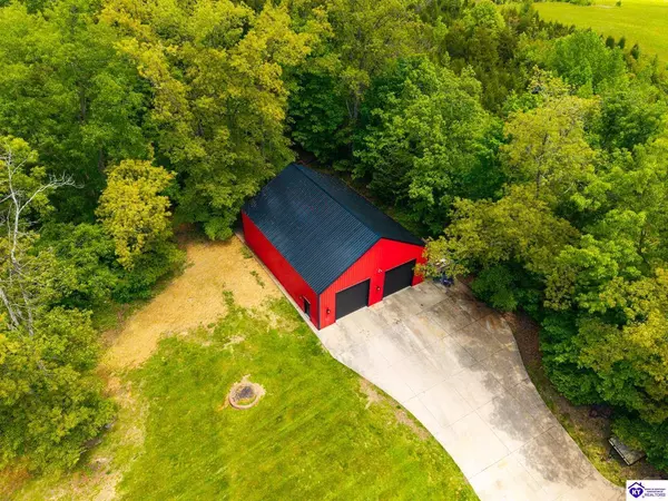 1306 W Rhudes Creek Road, Elizabethtown, KY 42701