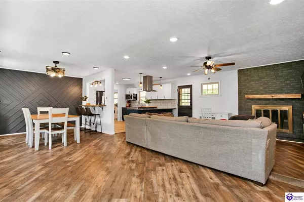 77 Collins Drive, Elizabethtown, KY 42701