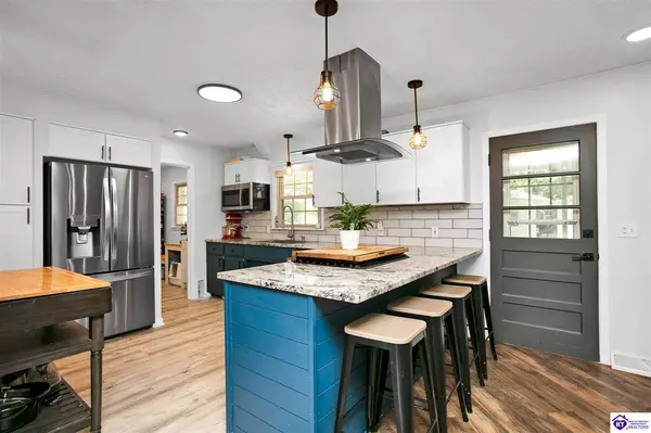 77 Collins Drive, Elizabethtown, KY 42701