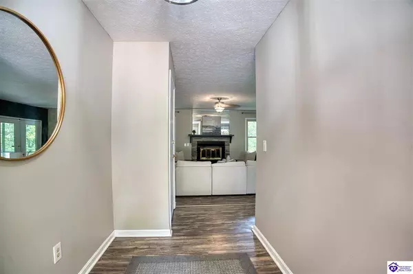 528 Bradley Trail, Elizabethtown, KY 42701