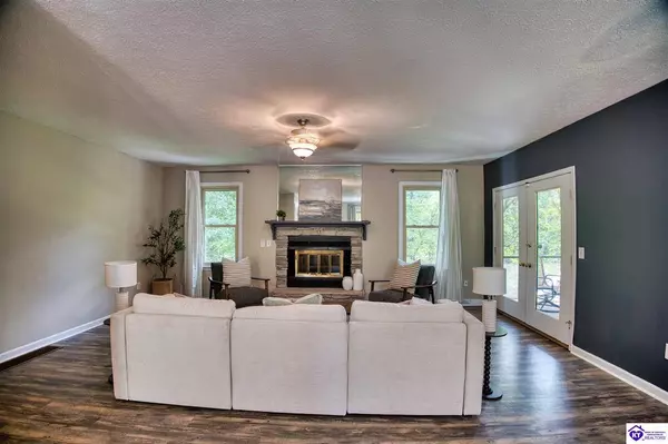 528 Bradley Trail, Elizabethtown, KY 42701