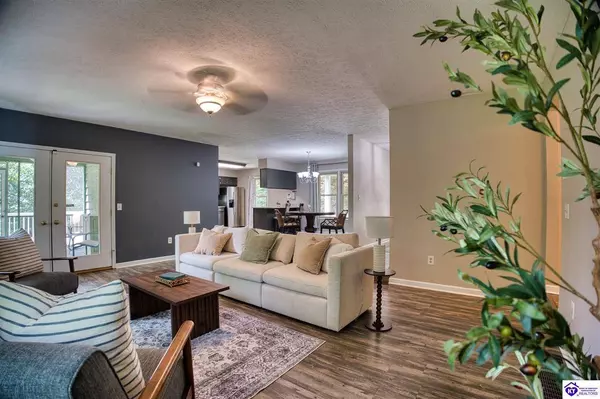 528 Bradley Trail, Elizabethtown, KY 42701