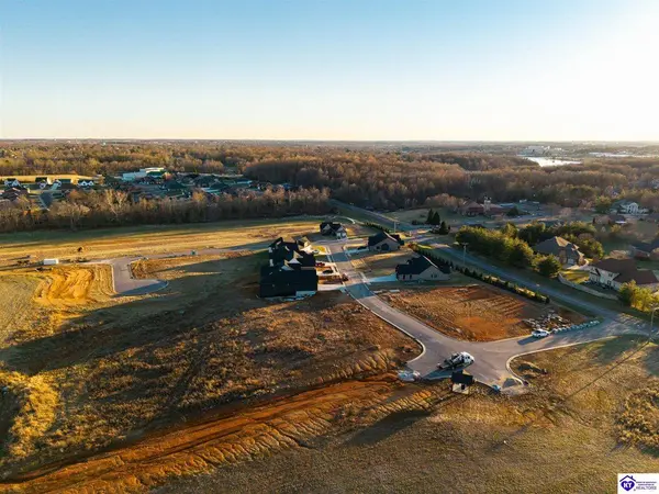 101 Fall Creek Lane, Elizabethtown, KY 42701