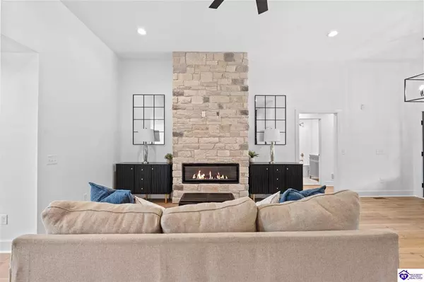 121 High Point Court, Elizabethtown, KY 42701