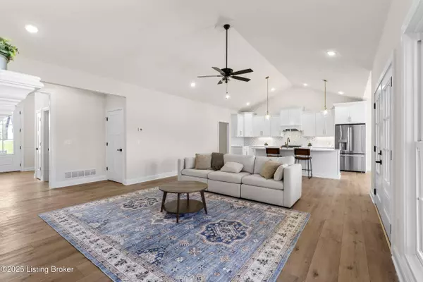 109 Bonfire Ln, Elizabethtown, KY 42701