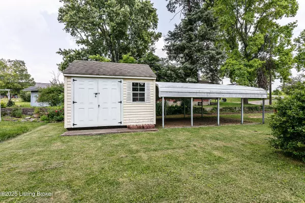 701 Bell Ave, Campbellsville, KY 42718