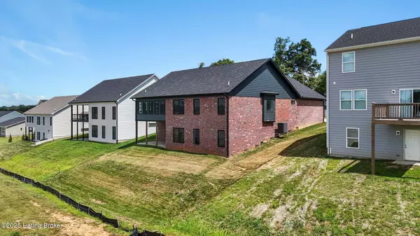 121 High Point Ct, Elizabethtown, KY 42701