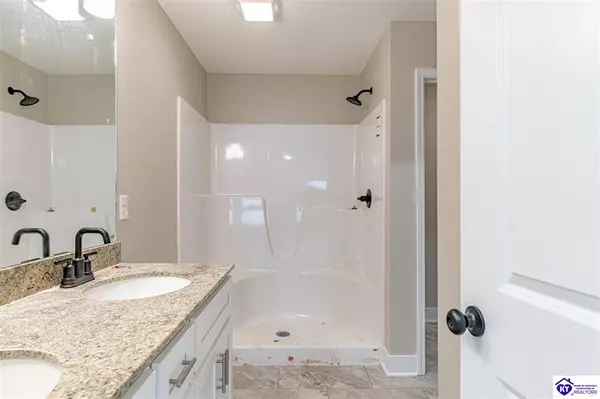 208 A Hunter Lane, Elizabethtown, KY 42701