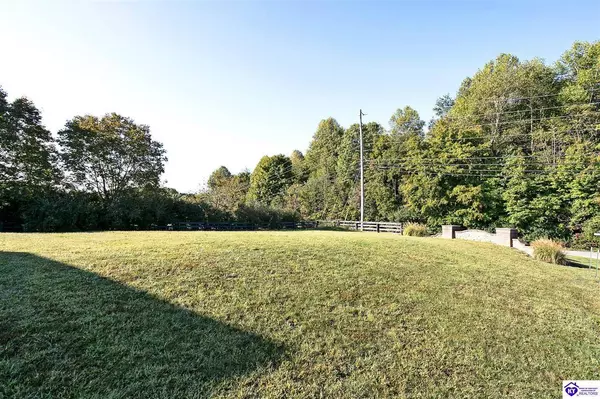 700 Abbeywood Road, Elizabethtown, KY 42701